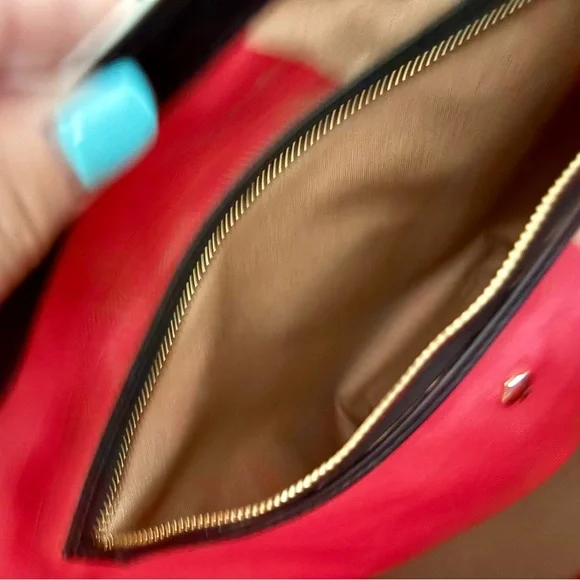 Fun & Flirty KATE SPADE NEW YORK “Heart It Penelope Tote” - Picture 8 of 11